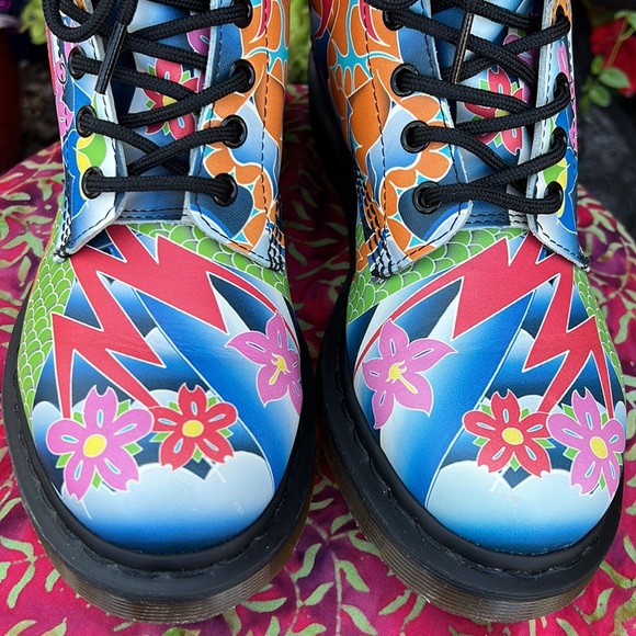 Like New Dr. Martens Psychedelic 1460W Boots - Picture 7 of 16